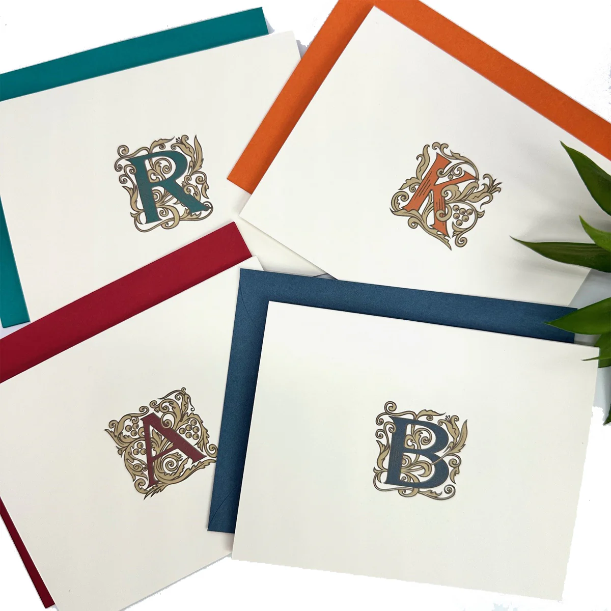 Vintage Ornate Filigree Initial Personalized Note Card Set 8/8 - Image 4